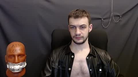 Snapshot of sir_damien chatting on 01/17/25, 03:12 Sir Damien online show from 01/17/25, 03:12