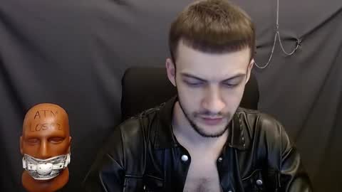 Snapshot of sir_damien chatting on 01/17/25, 11:51 Sir Damien online show from 01/17/25, 11:51