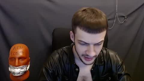 Snapshot of sir_damien chatting on 01/18/25, 03:31 Sir Damien online show from 01/18/25, 03:31