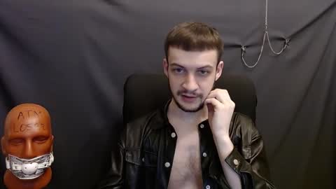 Snapshot of sir_damien chatting on 01/20/25, 03:04 Sir Damien online show from 01/20/25, 03:04