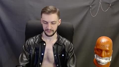 Snapshot of sir_damien chatting on 01/29/25, 10:22 Sir Damien online show from 01/29/25, 10:22