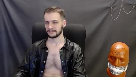 Snapshot of sir_damien chatting on 01/31/25, 03:41 Sir Damien online show from 01/31/25, 03:41