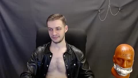 Snapshot of sir_damien chatting on 02/04/25, 09:31 Sir Damien online show from 02/04/25, 09:31