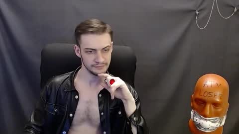 Snapshot of sir_damien chatting on 02/09/25, 03:11 Sir Damien online show from 02/09/25, 03:11