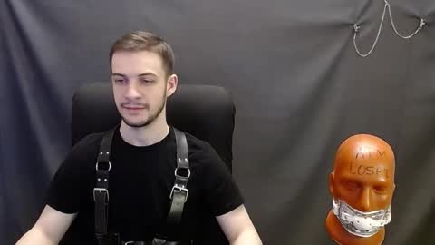 Snapshot of sir_damien chatting on 02/10/25, 02:19 Sir Damien online show from 02/10/25, 02:19