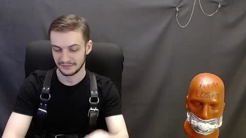 Snapshot of sir_damien chatting on 02/12/25, 09:11 Sir Damien online show from 02/12/25, 09:11