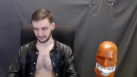 Snapshot of sir_damien chatting on 02/19/25, 12:22 Sir Damien online show from 02/19/25, 12:22