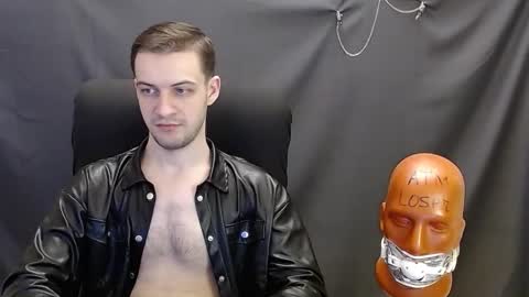 Snapshot of sir_damien chatting on 02/25/25, 02:47 Sir Damien online show from 02/25/25, 02:47