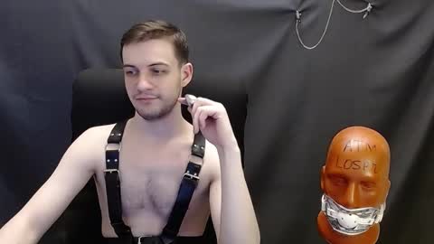 Snapshot of sir_damien chatting on 02/25/25, 08:41 Sir Damien online show from 02/25/25, 08:41