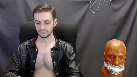 Snapshot of sir_damien chatting on 03/02/25, 03:13 Sir Damien online show from 03/02/25, 03:13