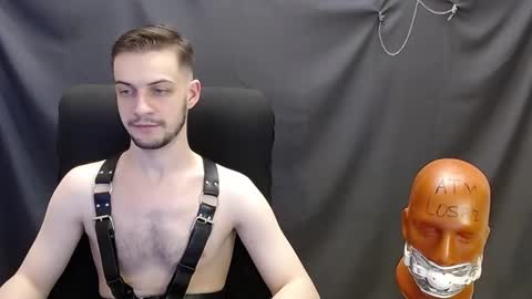 Snapshot of sir_damien chatting on 03/05/25, 03:18 Sir Damien online show from 03/05/25, 03:18