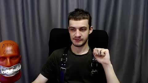 Snapshot of sir_damien chatting on 09/14/25, 02:33 Sir Damien online show from 09/14/25, 02:33