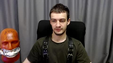 Snapshot of sir_damien chatting on 09/25/25, 04:16 Sir Damien online show from 09/25/25, 04:16