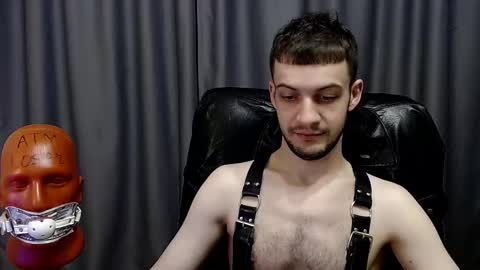 Snapshot of sir_damien chatting on 10/22/25, 02:34 Sir Damien online show from 10/22/25, 02:34