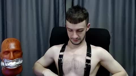 Snapshot of sir_damien chatting on 12/13/25, 08:58 Sir Damien online show from 12/13/25, 08:58