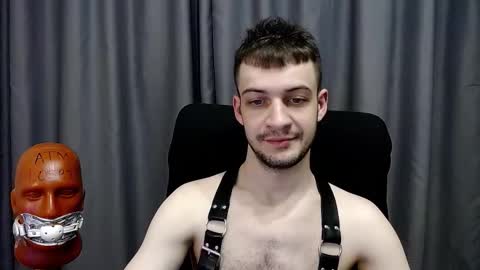 Snapshot of sir_damien chatting on 12/15/25, 03:11 Sir Damien online show from 12/15/25, 03:11