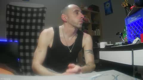 Snapshot of sirarchabalthe3rd chatting on 03/12/25, 02:09 Danny skiff online show from 03/12/25, 02:09