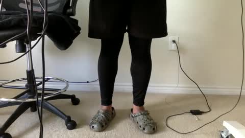 Snapshot of sirbare chatting on 02/18/25, 01:11 Bare like Bear online show from 02/18/25, 01:11