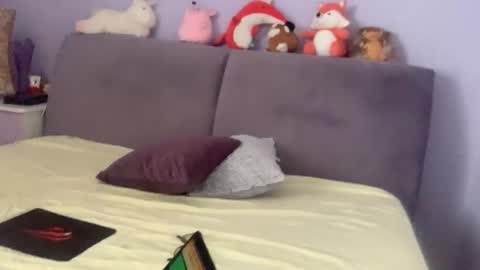 Snapshot of sirena2025 chatting on 09/13/25, 09:53 sirena2025 online show from 09/13/25, 09:53