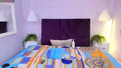 Snapshot of sirenyrouss chatting on 06/11/26, 02:53 sirenyrouss online show from 06/11/26, 02:53