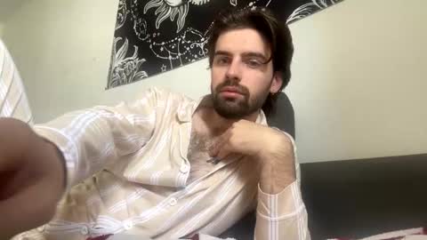 Niki online show from 10/01/25, 10:10