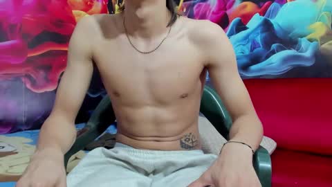 Snapshot of sirryant chatting on 12/02/24, 07:49 SIR RYANT online show from 12/02/24, 07:49