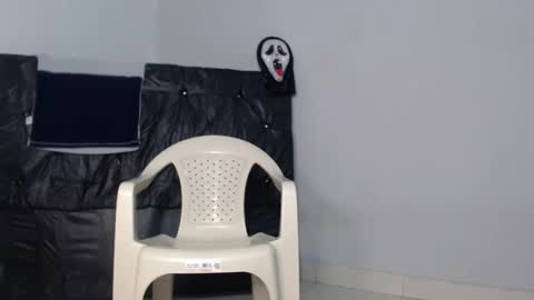 Snapshot of sirryant chatting on 11/18/25, 10:36 SIR RYANT online show from 11/18/25, 10:36