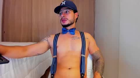 Call me papi online show from 12/17/25, 04:29