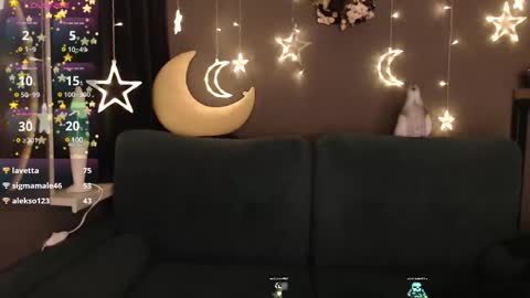 Snapshot of sirshamor chatting on 02/27/25, 10:09  SirshaMor   online show from 02/27/25, 10:09