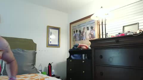 sissipatti69 online show from 10/04/25, 11:41