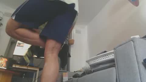 Snapshot of sissyboilooking chatting on 03/02/25, 04:07 RESPONDS WELL TO ... online show from 03/02/25, 04:07