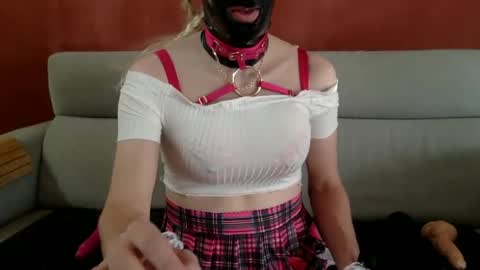 sissybreanna08 online show from 05/01/26, 05:23