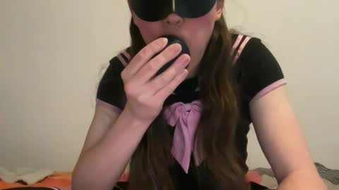 Sissy Laura online show from 04/11/26, 04:44
