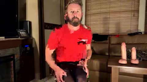 Snapshot of sissymiles chatting on 11/02/25, 09:00 SissyMiles online show from 11/02/25, 09:00