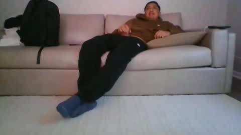 Snapshot of sissyplaytoy69 chatting on 12/14/25, 01:27 sissyplaytoy69 online show from 12/14/25, 01:27