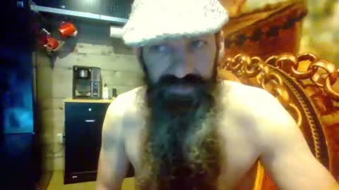Snapshot of sitonmybeardxxx chatting on 06/26/26, 05:50 sitonmybeardxxx online show from 06/26/26, 05:50