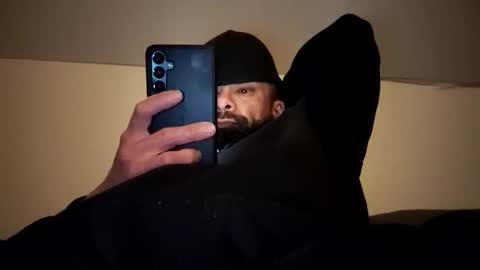 Snapshot of six_23 chatting on 11/23/25, 05:40 Sixxx online show from 11/23/25, 05:40