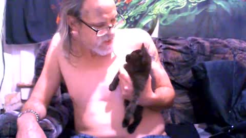 Snapshot of six_will_do chatting on 01/03/25, 06:22 Jimmy B online show from 01/03/25, 06:22