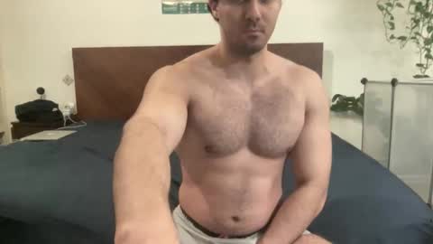 sixpacker_ online show from 12/02/25, 07:14