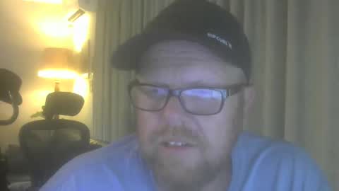 Snapshot of skaliwag chatting on 02/03/26, 12:42 skaliwag online show from 02/03/26, 12:42