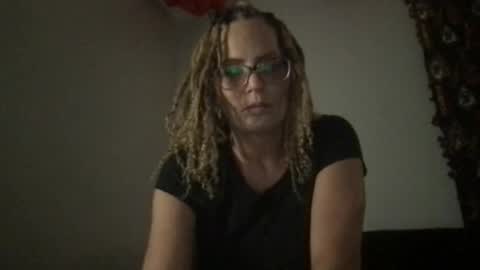 Snapshot of skarfos_babes chatting on 12/11/24, 11:54 skarfos_babes online show from 12/11/24, 11:54