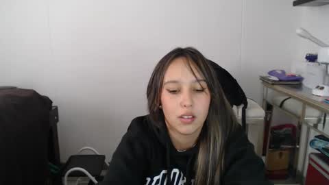 Alice online show from 03/06/25, 05:54