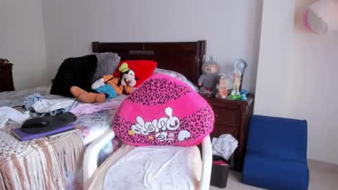 Skarleth King online show from 02/08/26, 04:43