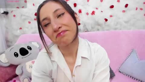 Skarlet  online show from 04/08/26, 12:54