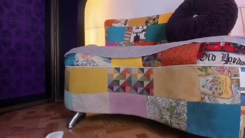 skarlettbarnes online show from 04/16/26, 11:44