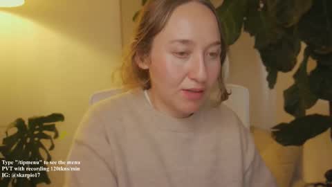 Im Scarlett  ONLINE  5pm-10pm NYC time  online show from 11/30/25, 09:30