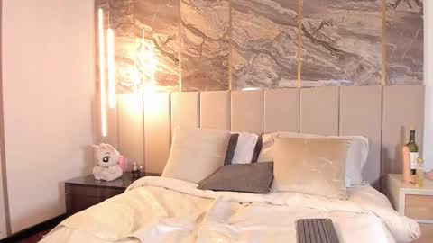 Skay  online show from 11/07/25, 12:05