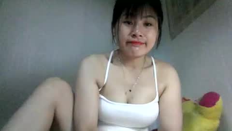 Snapshot of skie1111 chatting on 05/13/26, 12:52 Shie online show from 05/13/26, 12:52