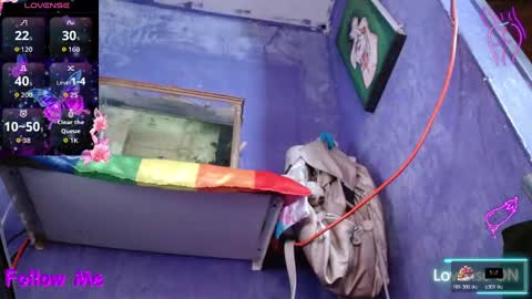 Snapshot of skinny1hugecock27 chatting on 10/24/25, 06:59 skinny1hugecock27 online show from 10/24/25, 06:59