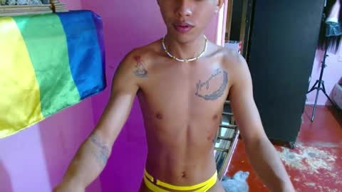 skinny1hugecock27 online show from 04/07/26, 02:06